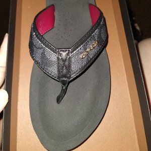 Coach flip flops